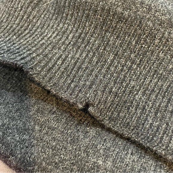 verelama revere wool vneck sweater vest sz medium - Picture 7 of 7